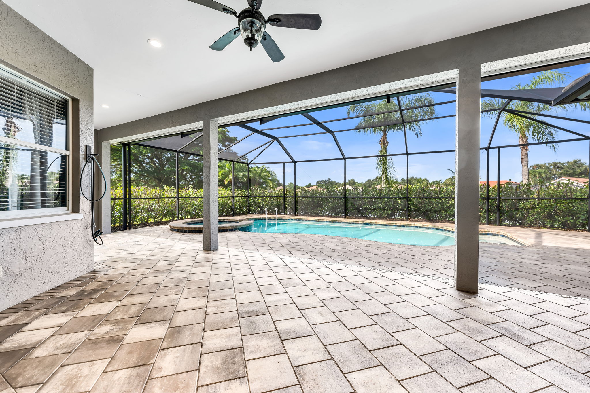 Outdoor Living - Lanai