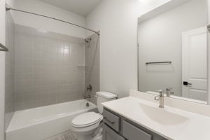  Photo 34