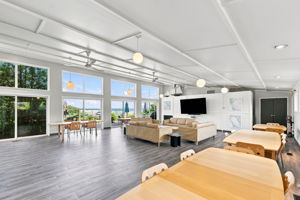  Photo 63