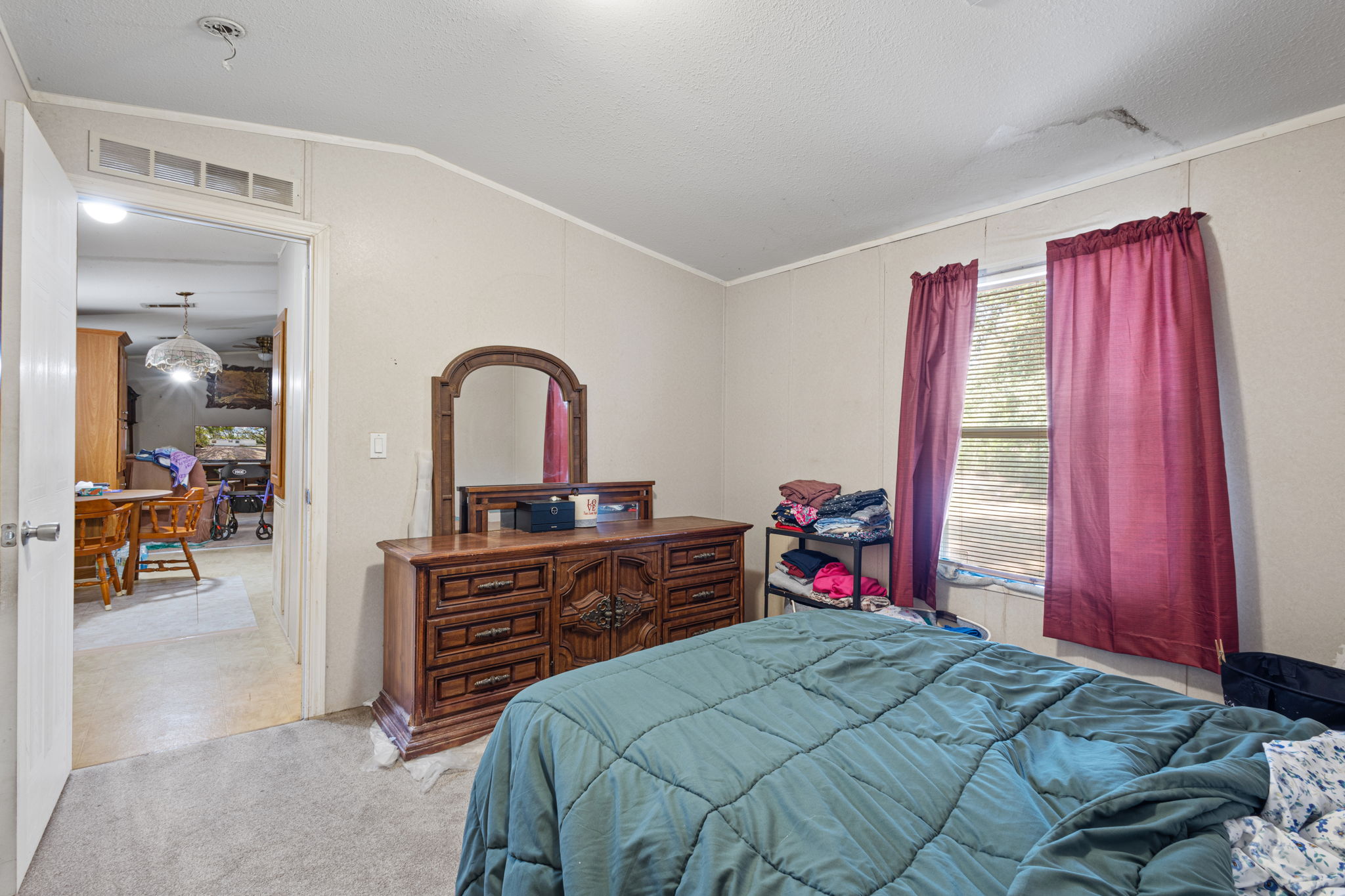  Photo 37