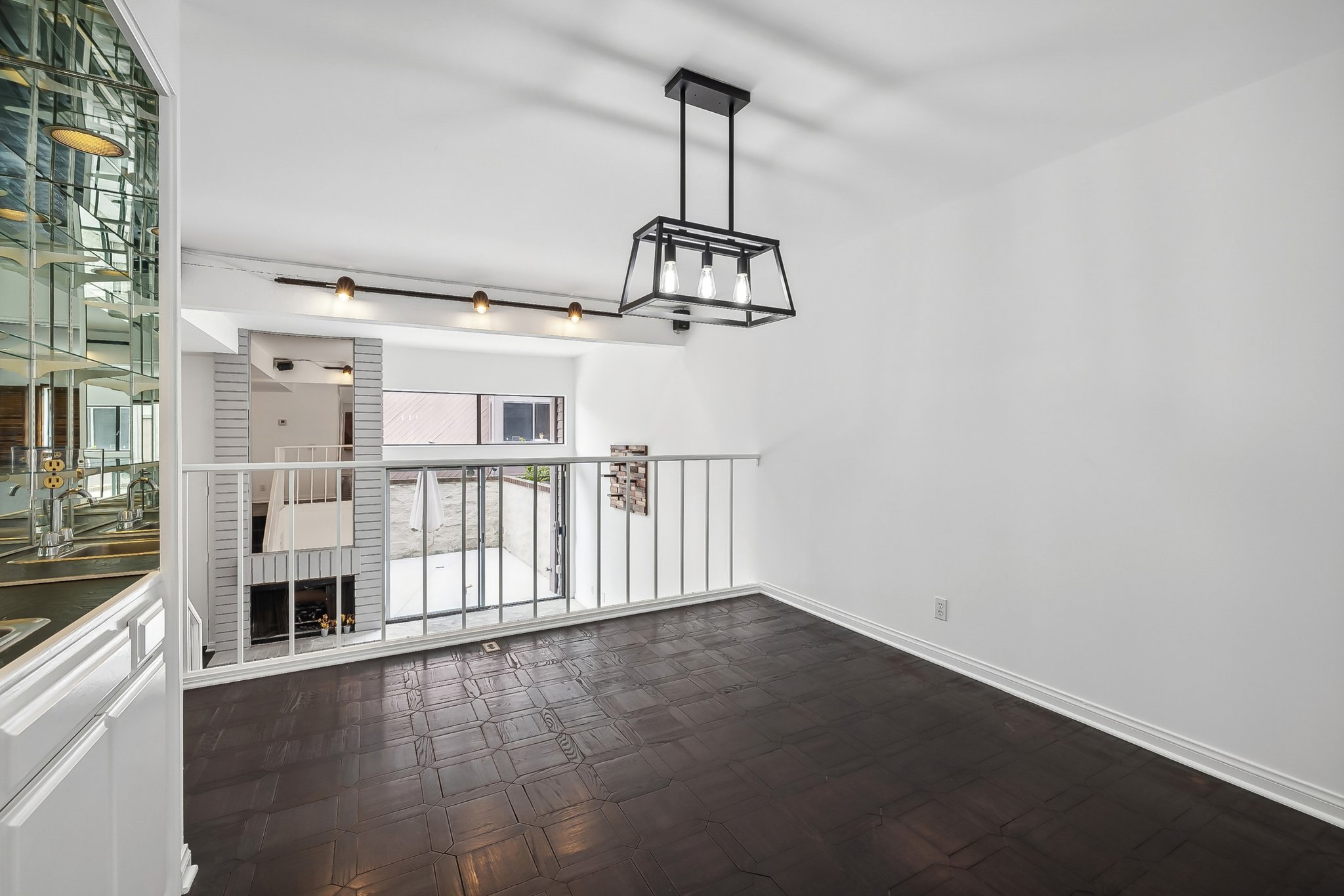 Glencoe Ave 4-012.jpg