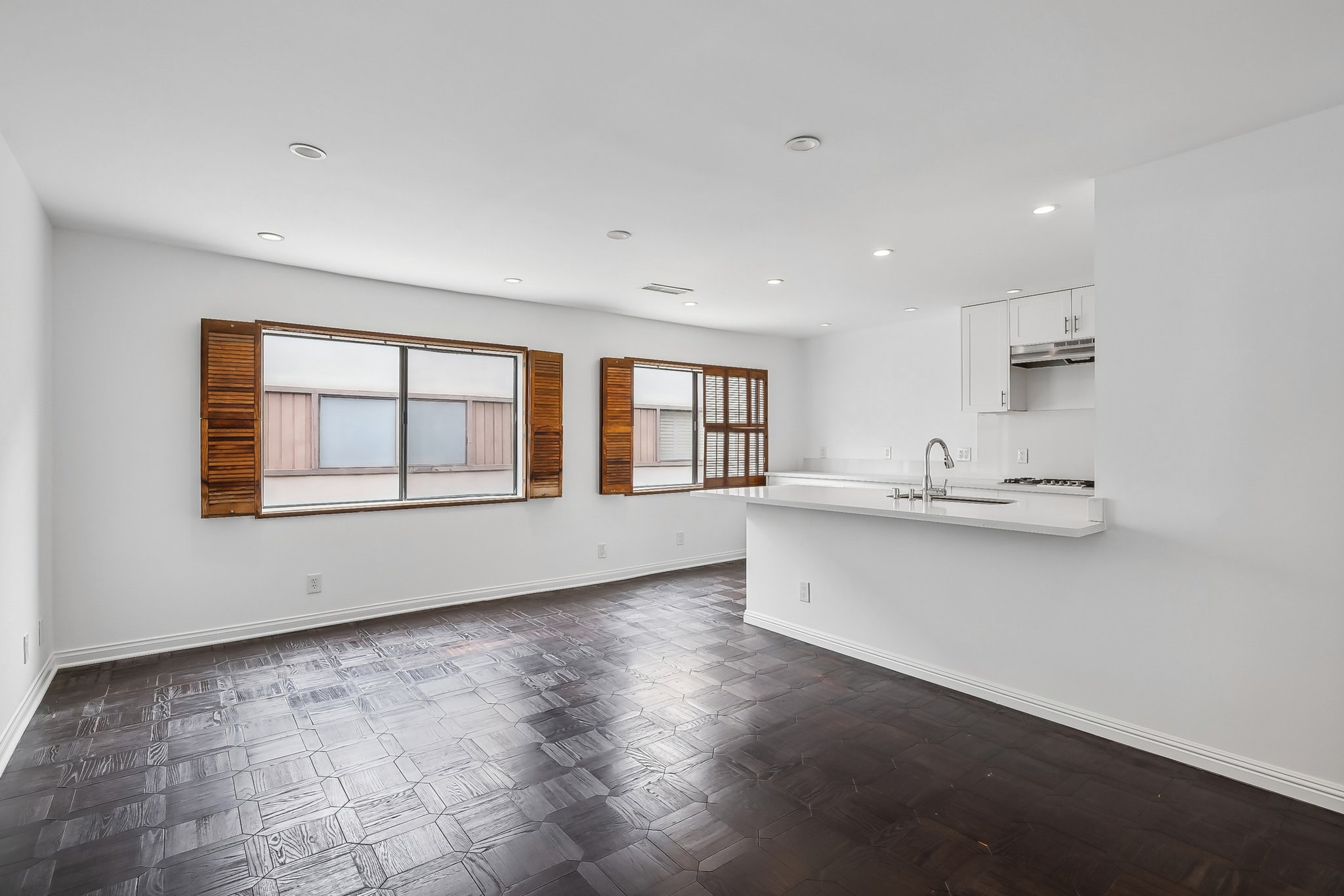 Glencoe Ave 4-016.jpg