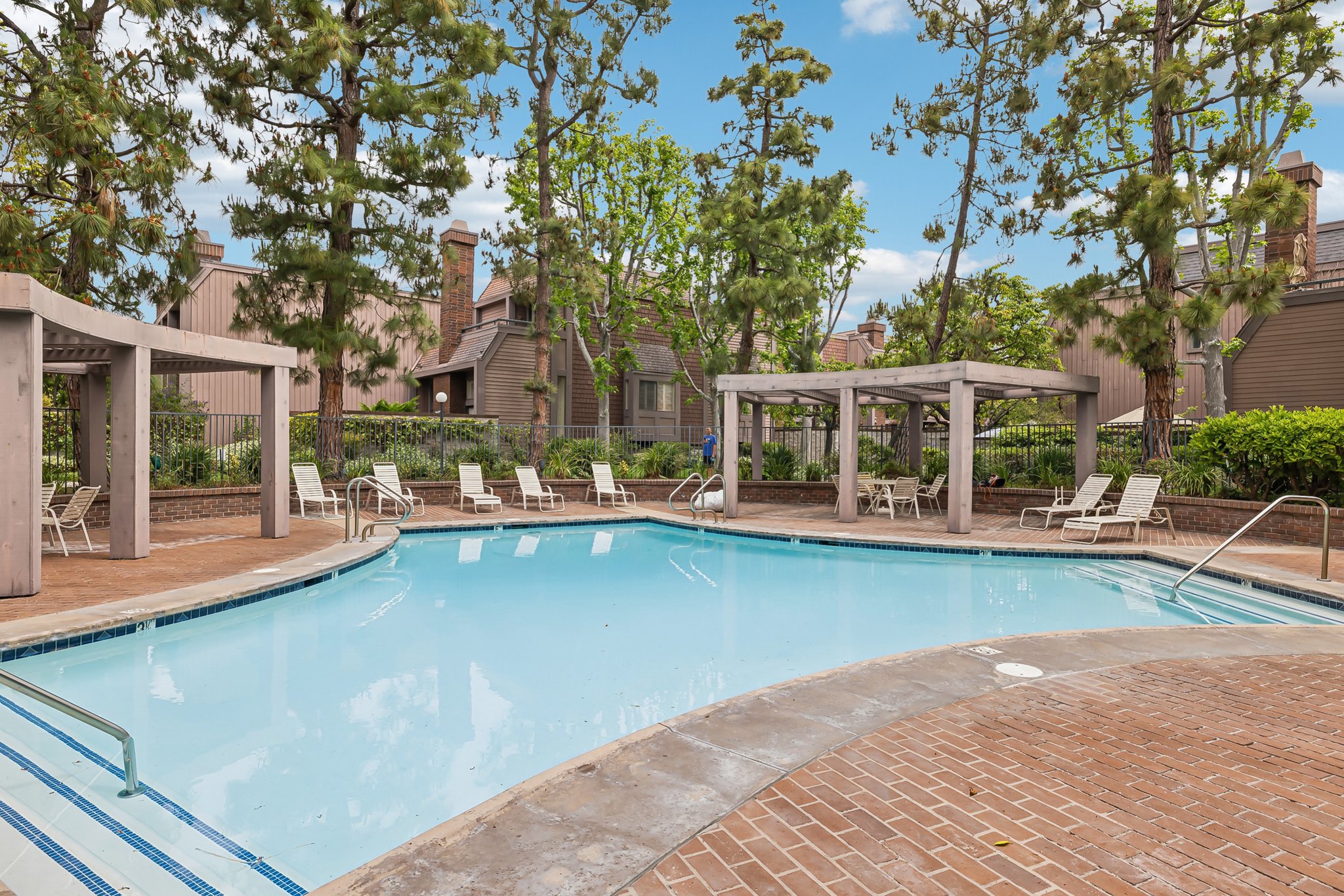 Glencoe Ave 4-036.jpg