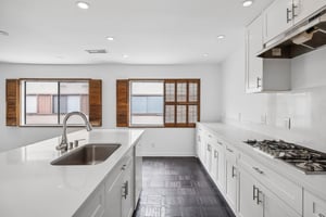 Glencoe Ave 4-019.jpg