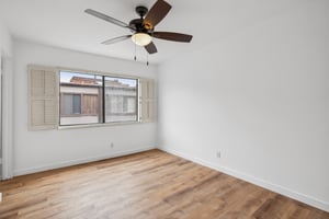 Glencoe Ave 4-031.jpg