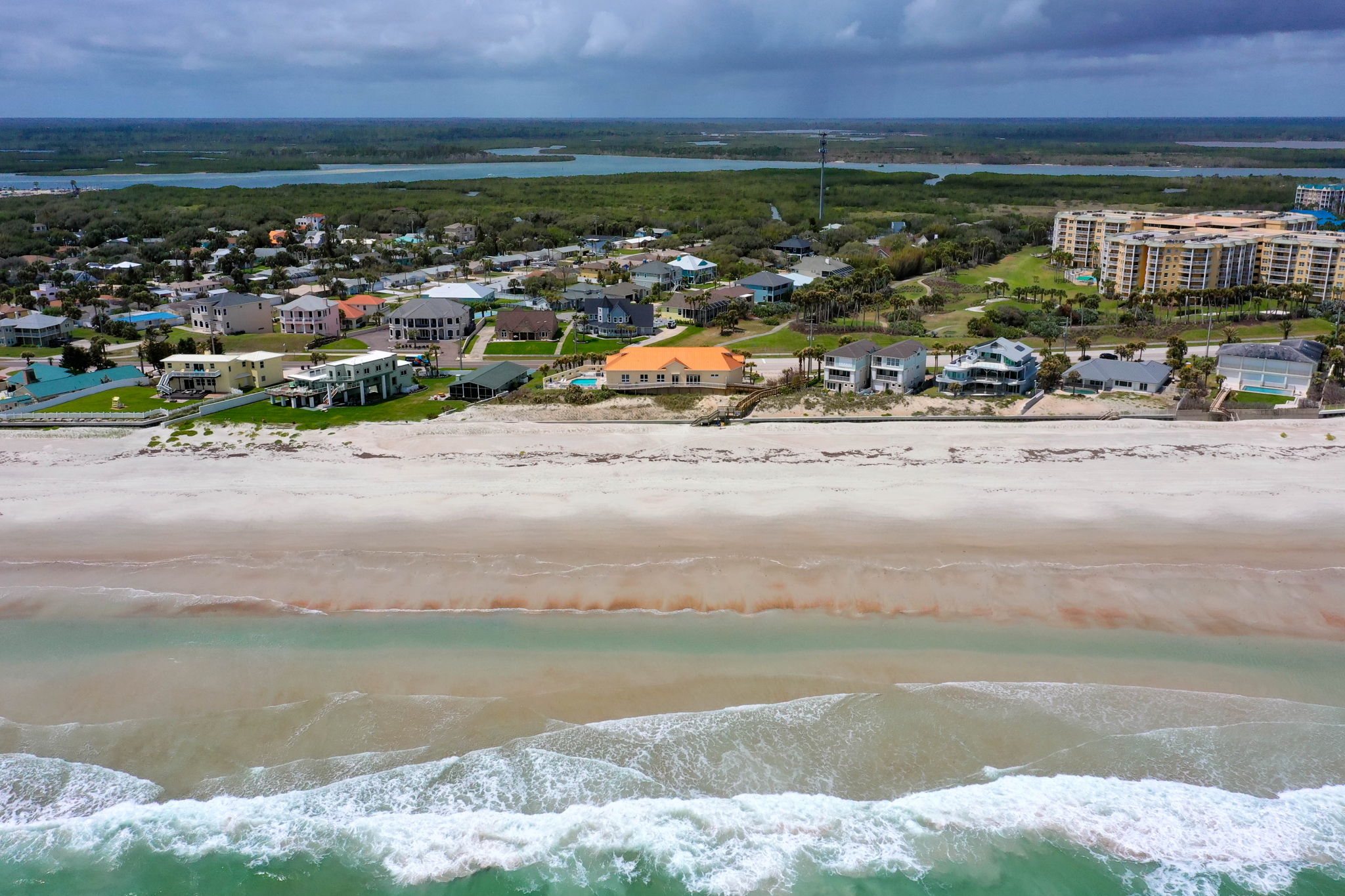 Beach Clubhouse and Pool