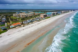 Beach Clubhouse and Pool