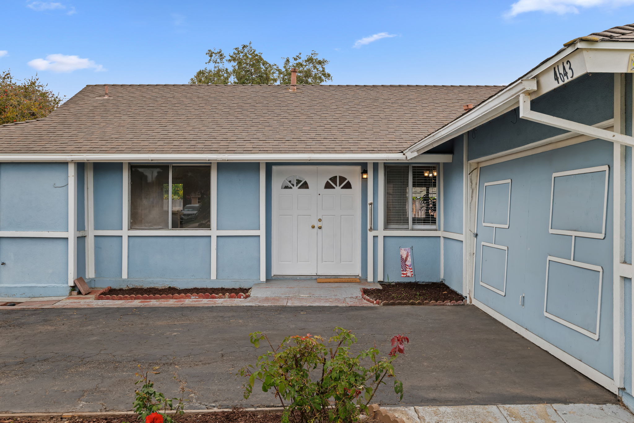 03-Front Entrance