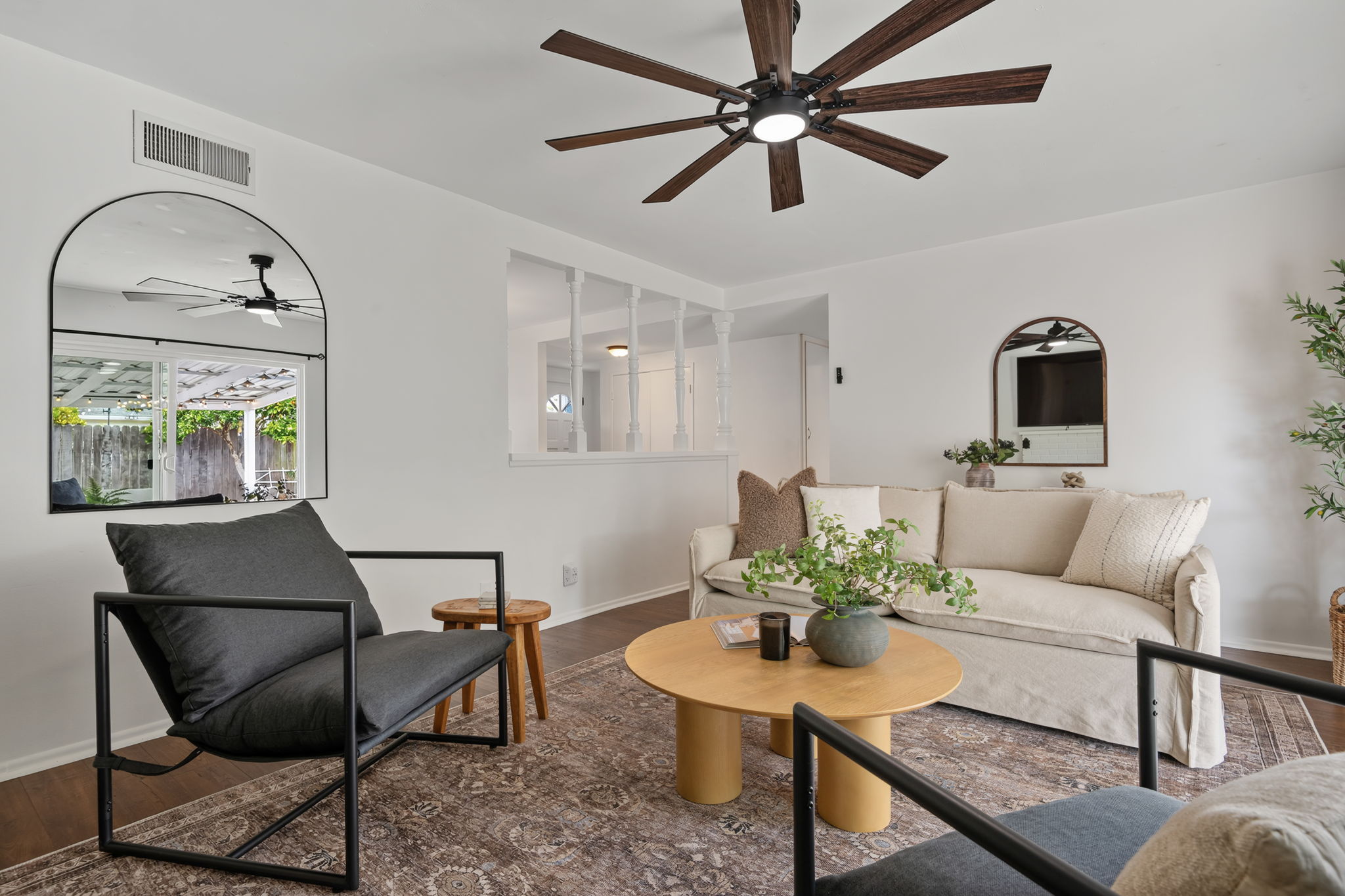07-Living Room