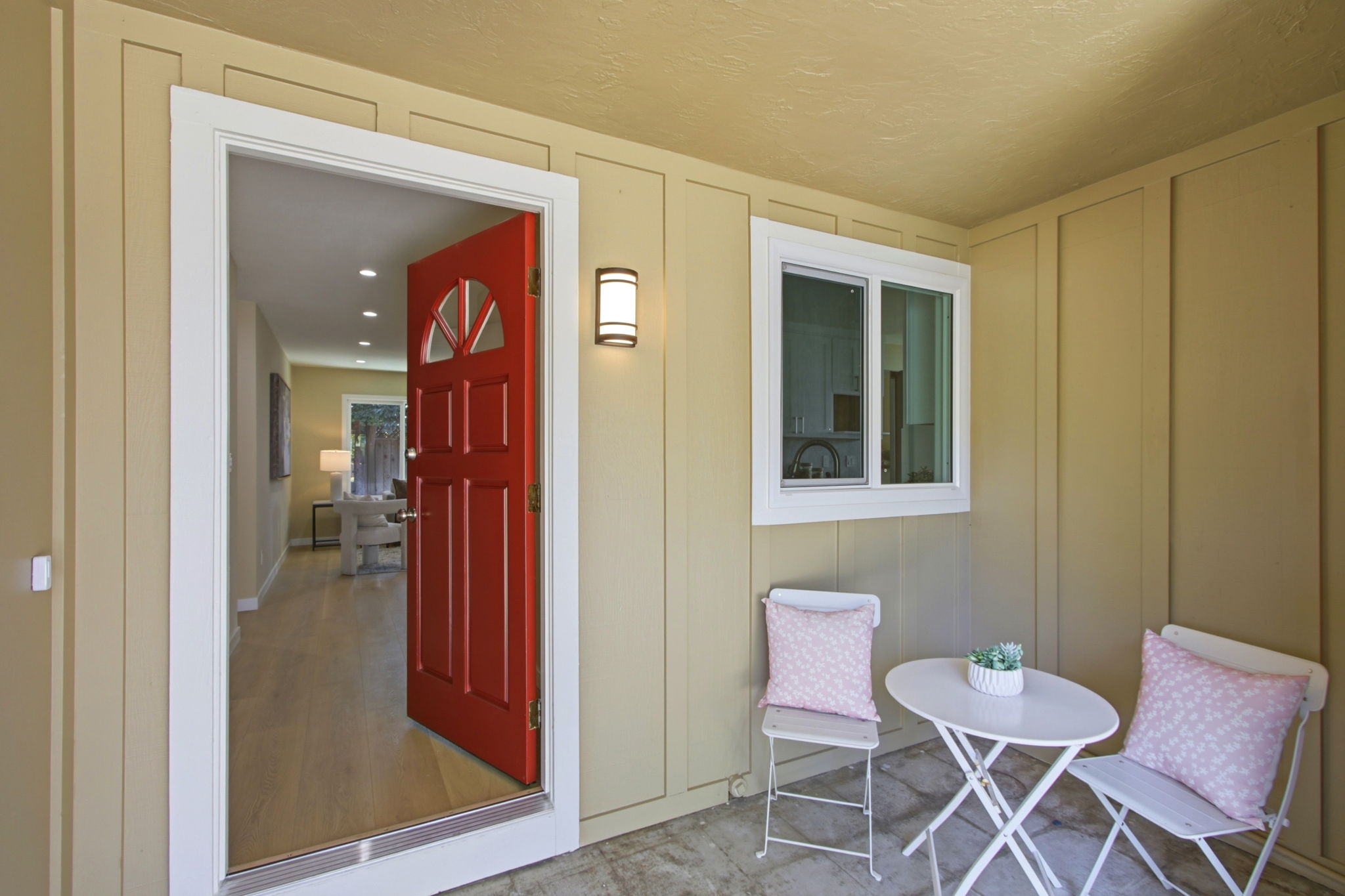 005_F8_4643 Glenmont Dr