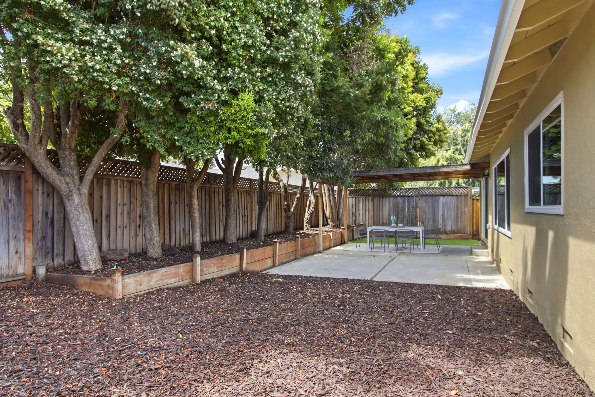 036_F8_4643 Glenmont Dr
