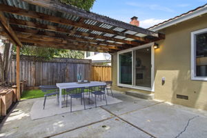 035_F8_4643 Glenmont Dr