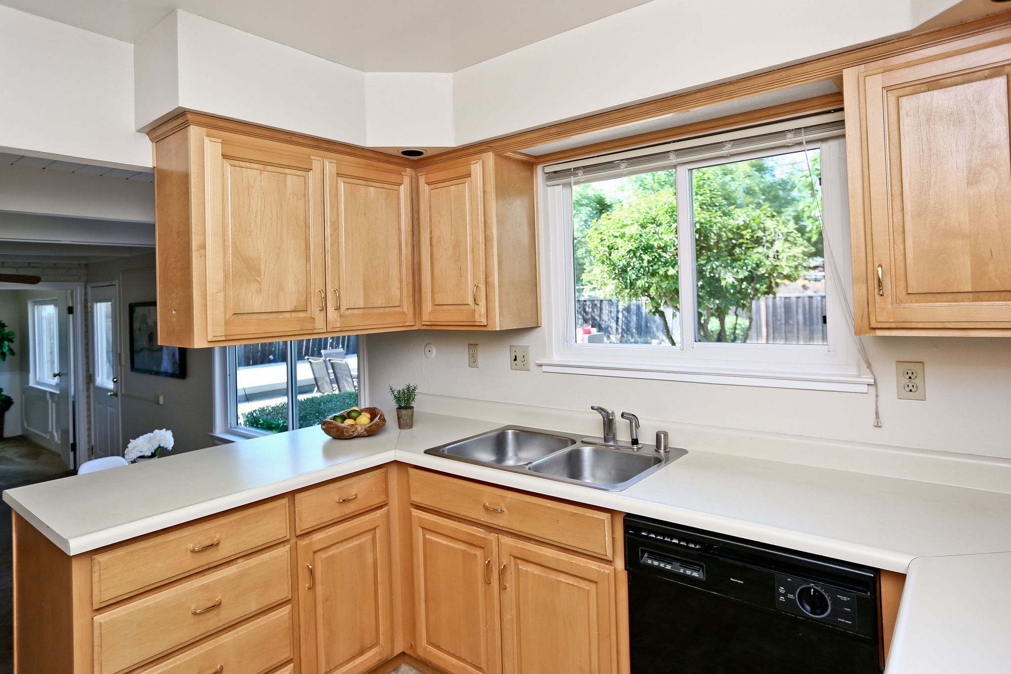  4644 Adams Dr, Concord, CA 94521, US Photo 12