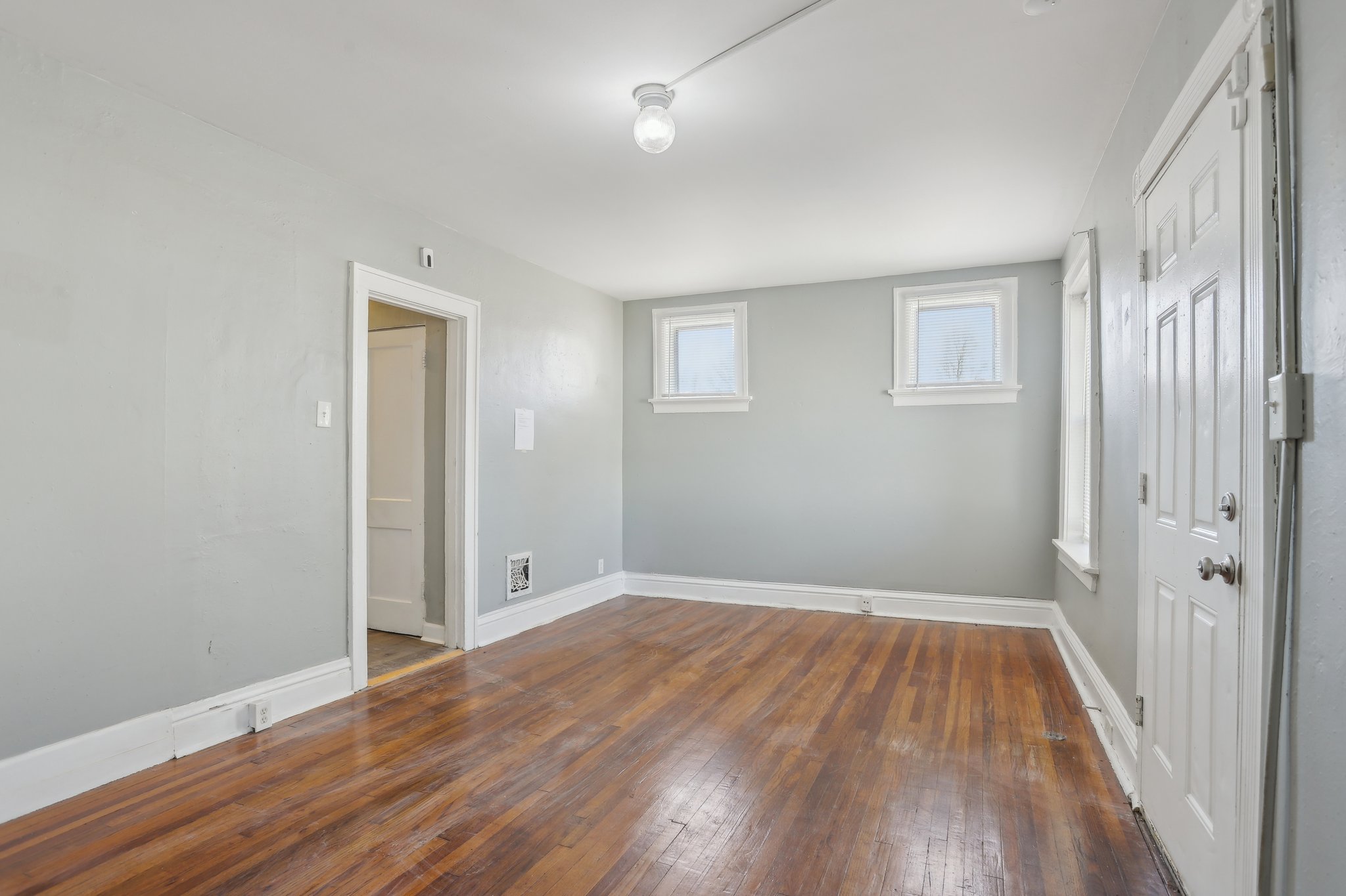 Minnesota Ave-010.jpg