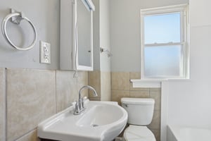 Minnesota Ave-011.jpg