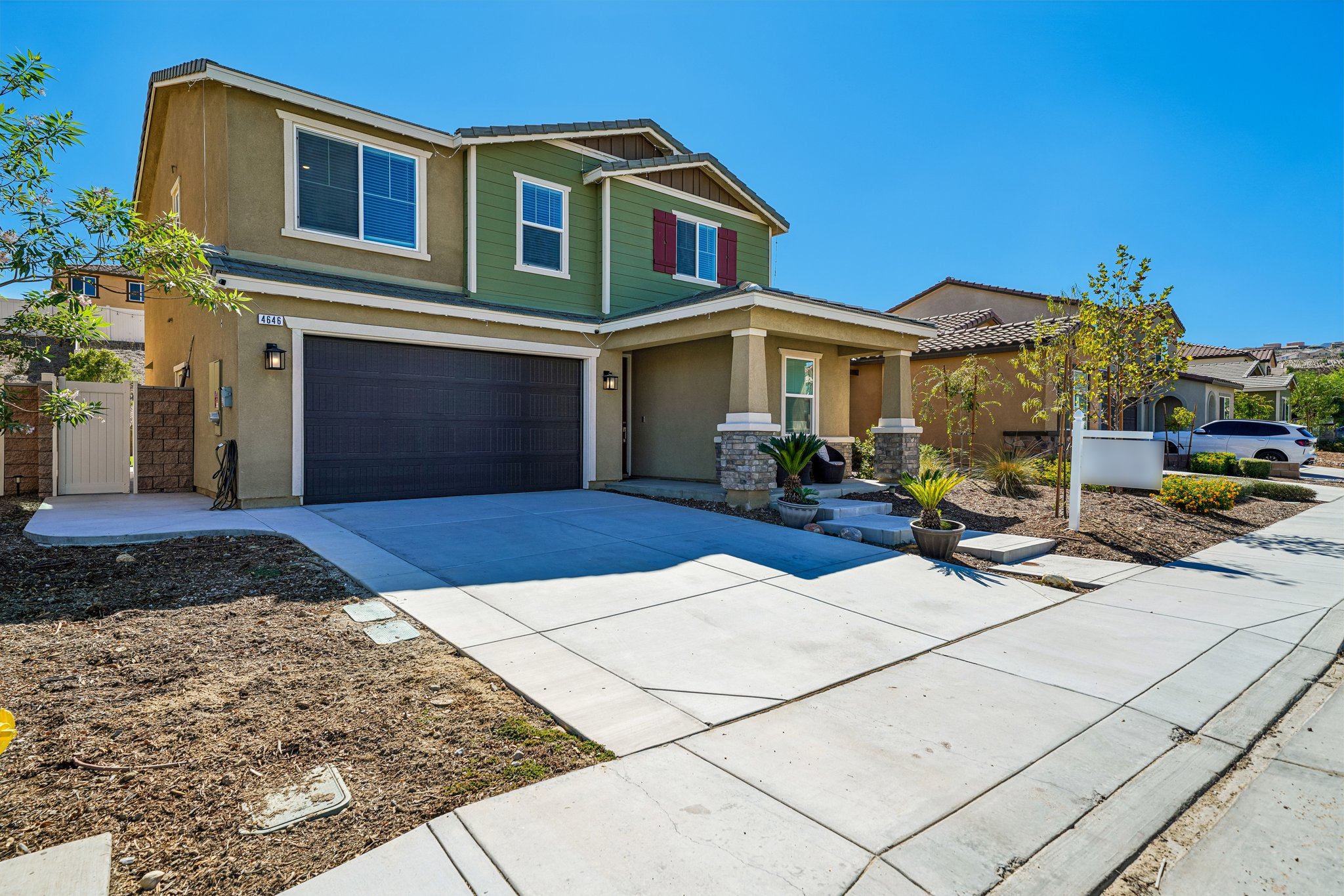 Florence Dr-S2409-002.jpg