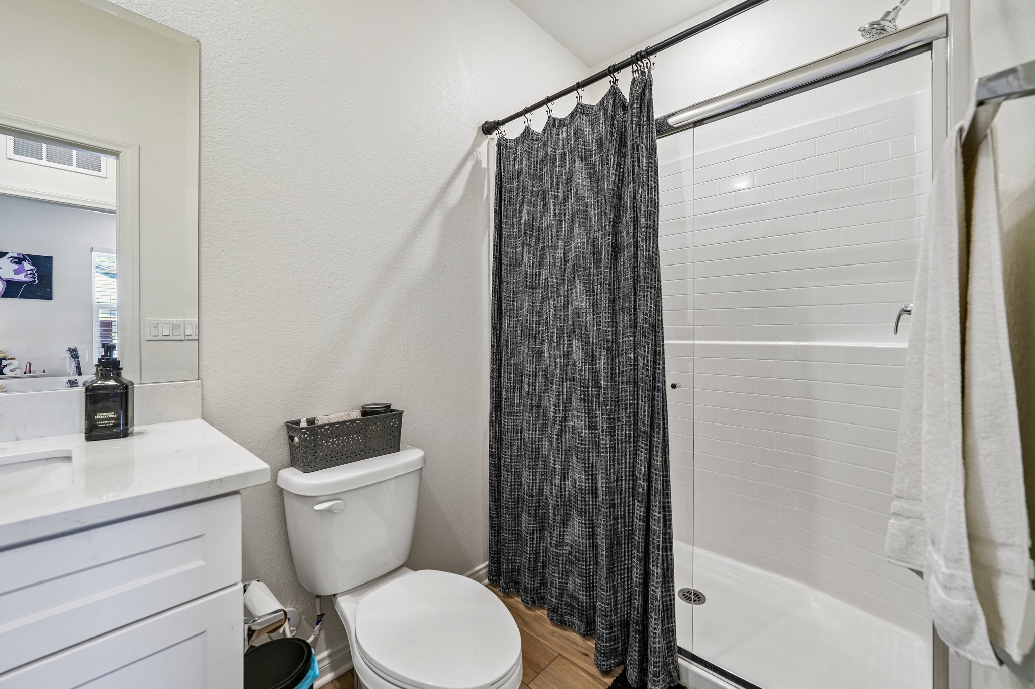 Florence Dr-S2409-026.jpg