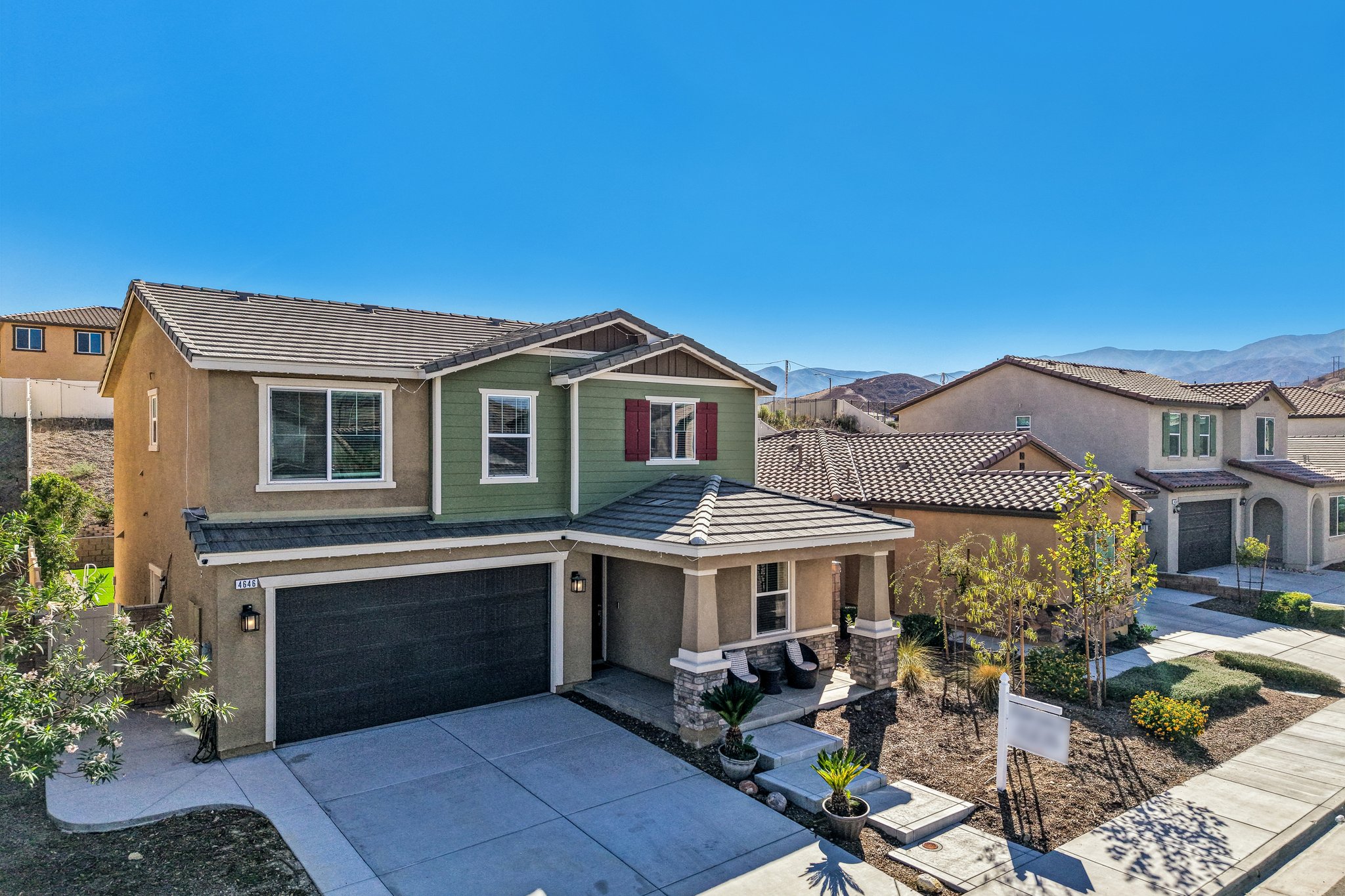 Florence Dr-S2409-060.jpg