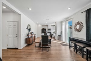 Florence Dr-S2409-013.jpg
