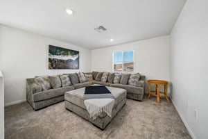 Florence Dr-S2409-028.jpg