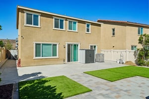 Florence Dr-S2409-055.jpg
