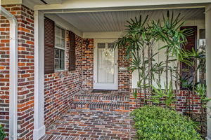 Front Entry Detail