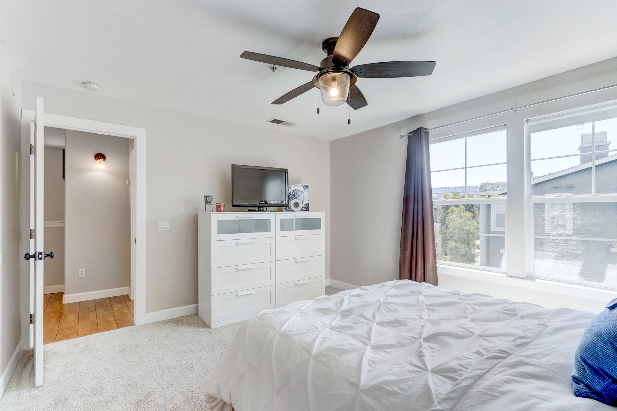 4647 Central Plaza, San Diego, CA 92123, USA Photo 23