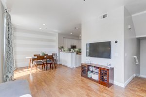 4647 Central Plaza, San Diego, CA 92123, USA Photo 6
