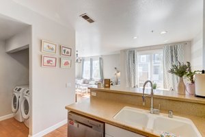 4647 Central Plaza, San Diego, CA 92123, USA Photo 15