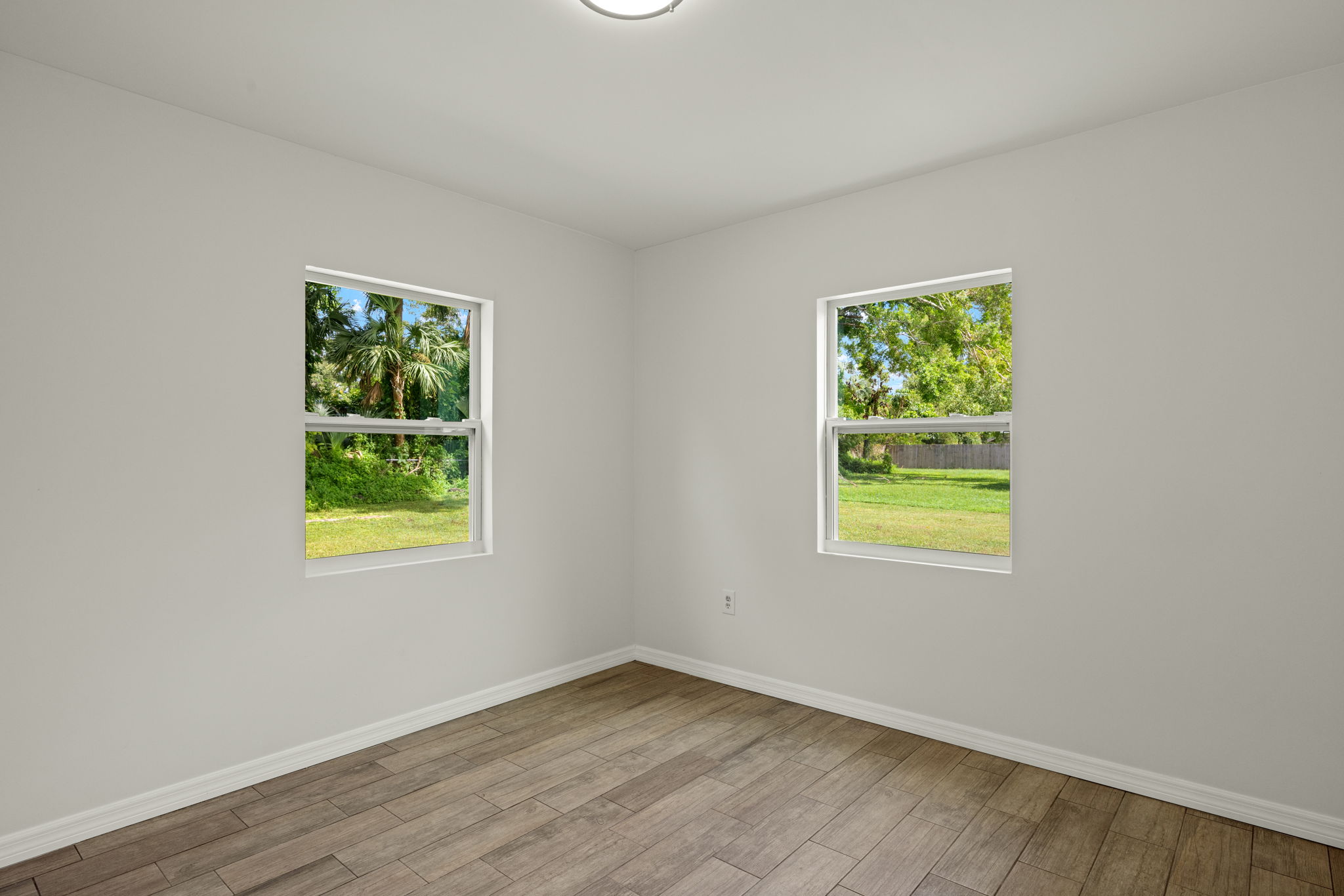 Guest Bedroom 1 - 1 of 2