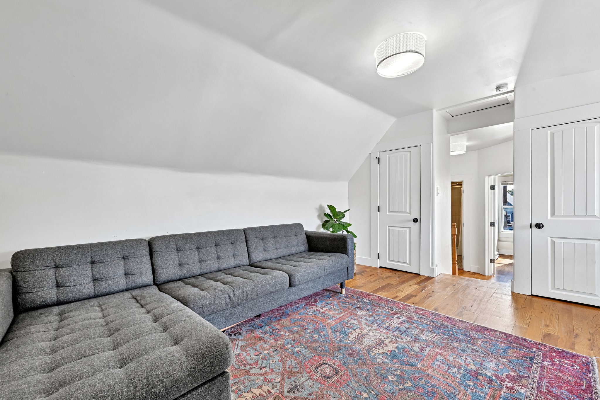 Josephine St-S3004-029.jpg