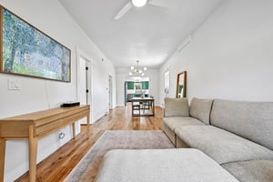 Josephine St-S3004-010.jpg