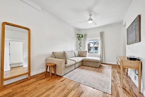 Josephine St-S3004-014.jpg