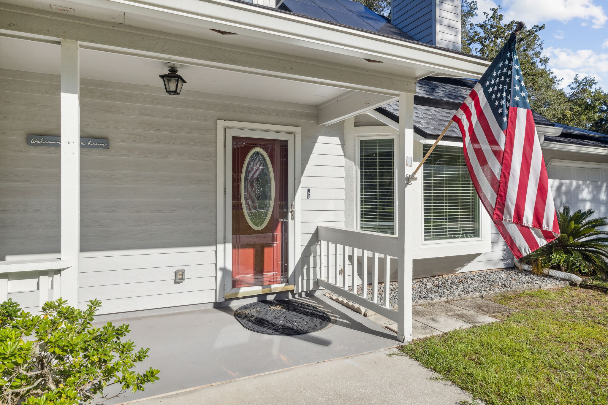 Front Entry Detail