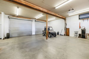 Detached Garage