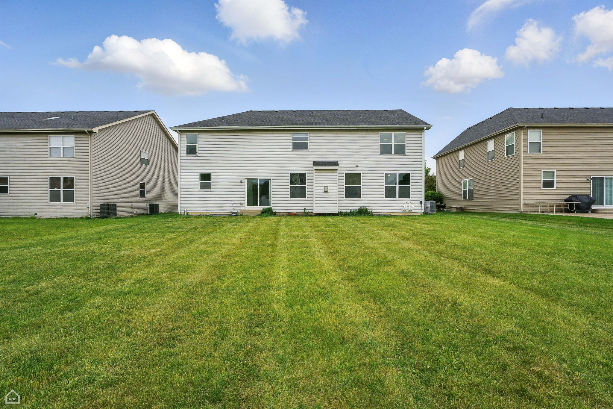 465 Blue Heron Cir_004