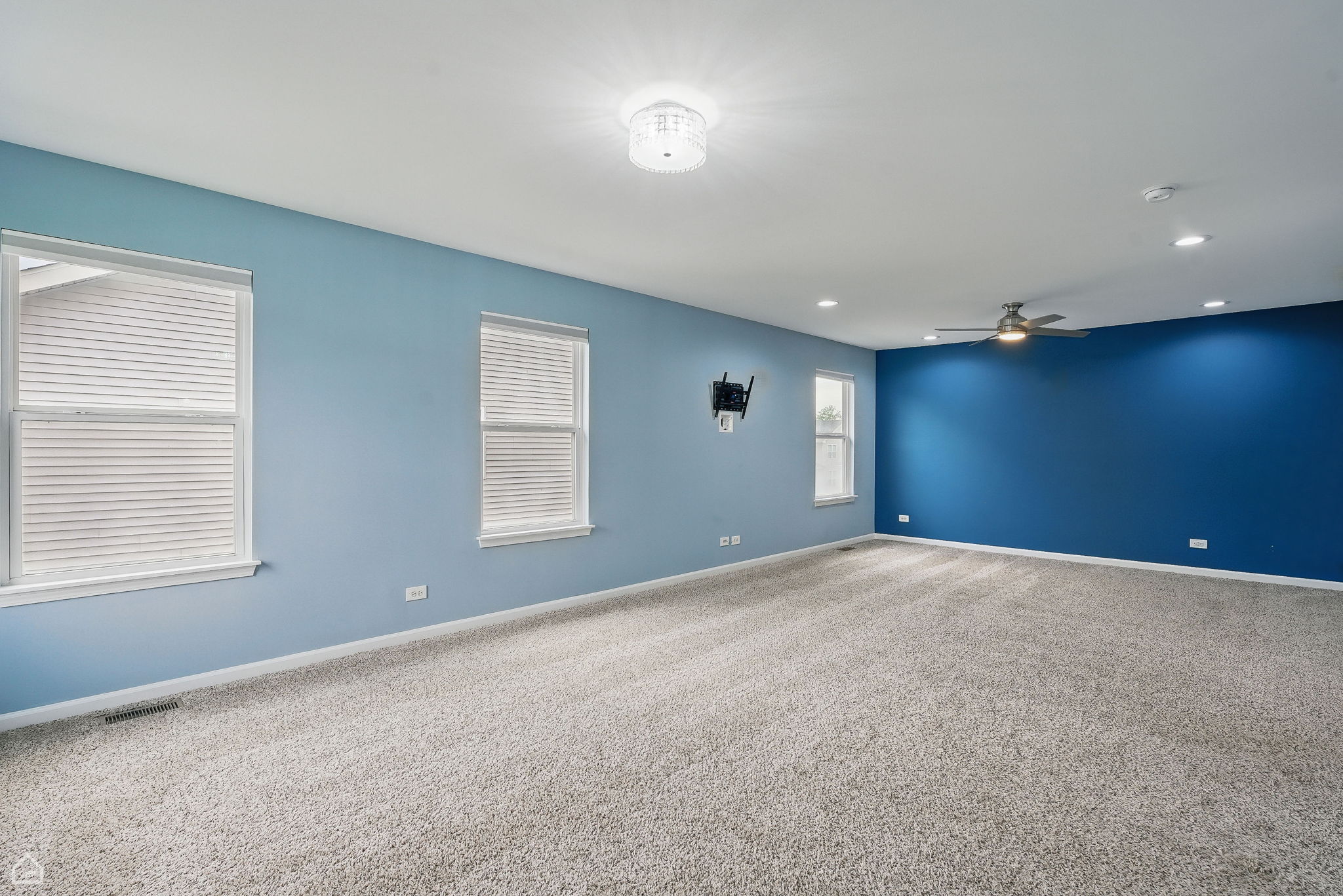465 Blue Heron Cir_038