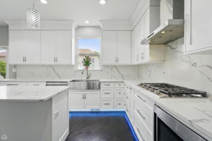 465 Blue Heron Cir_012