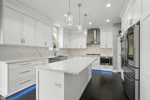 465 Blue Heron Cir_015