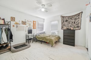 E 6th Ave-2504-029.jpg