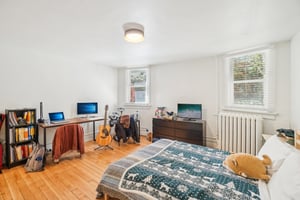 E 6th Ave-2504-031.jpg