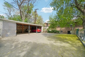 E 6th Ave-2504-037.jpg