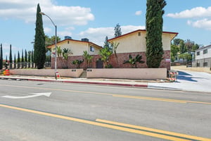 E Bradley Ave unit 3-S2105-003.jpg
