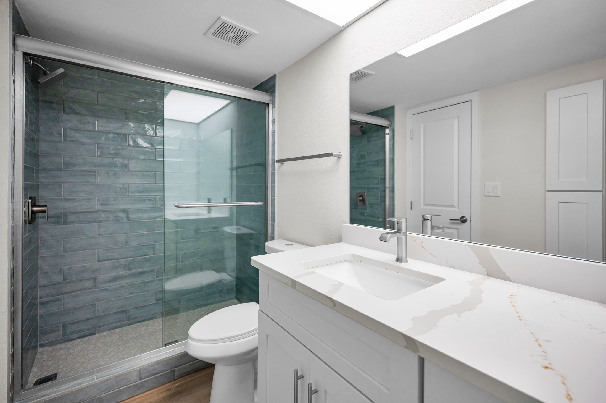 Bathroom1a