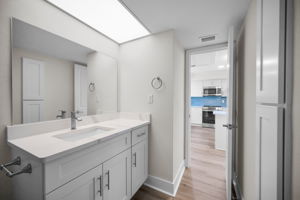 Bathroom1c