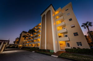 Front Exterior22-6