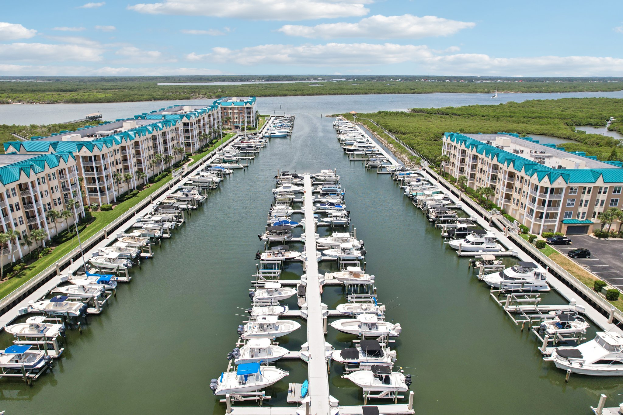 Links Village Dr B103-3005-922.jpg