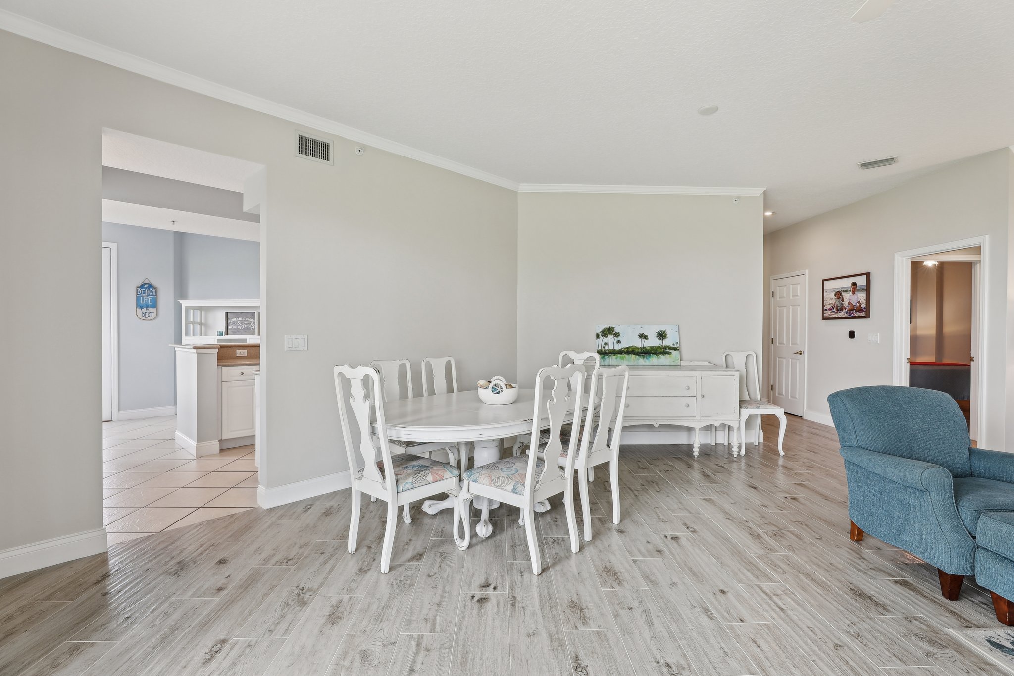 Links Village Dr B103-3005-013.jpg