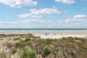 Links Village Dr B103-3005-926.jpg