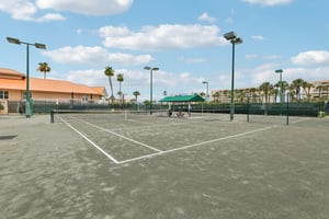 Links Village Dr B103-3005-927.jpg